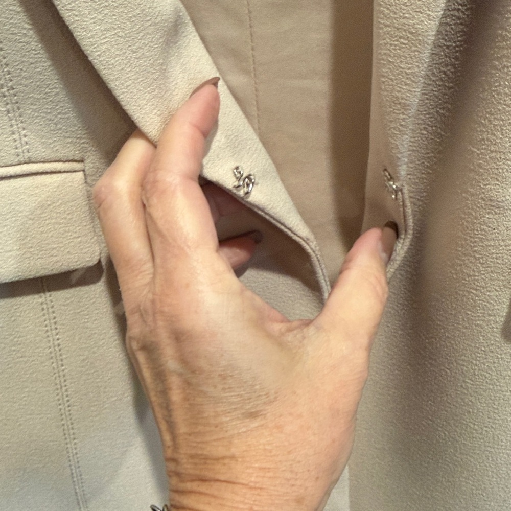 Preston & York Light Beige Women's Blazer - Picture 3 of 7